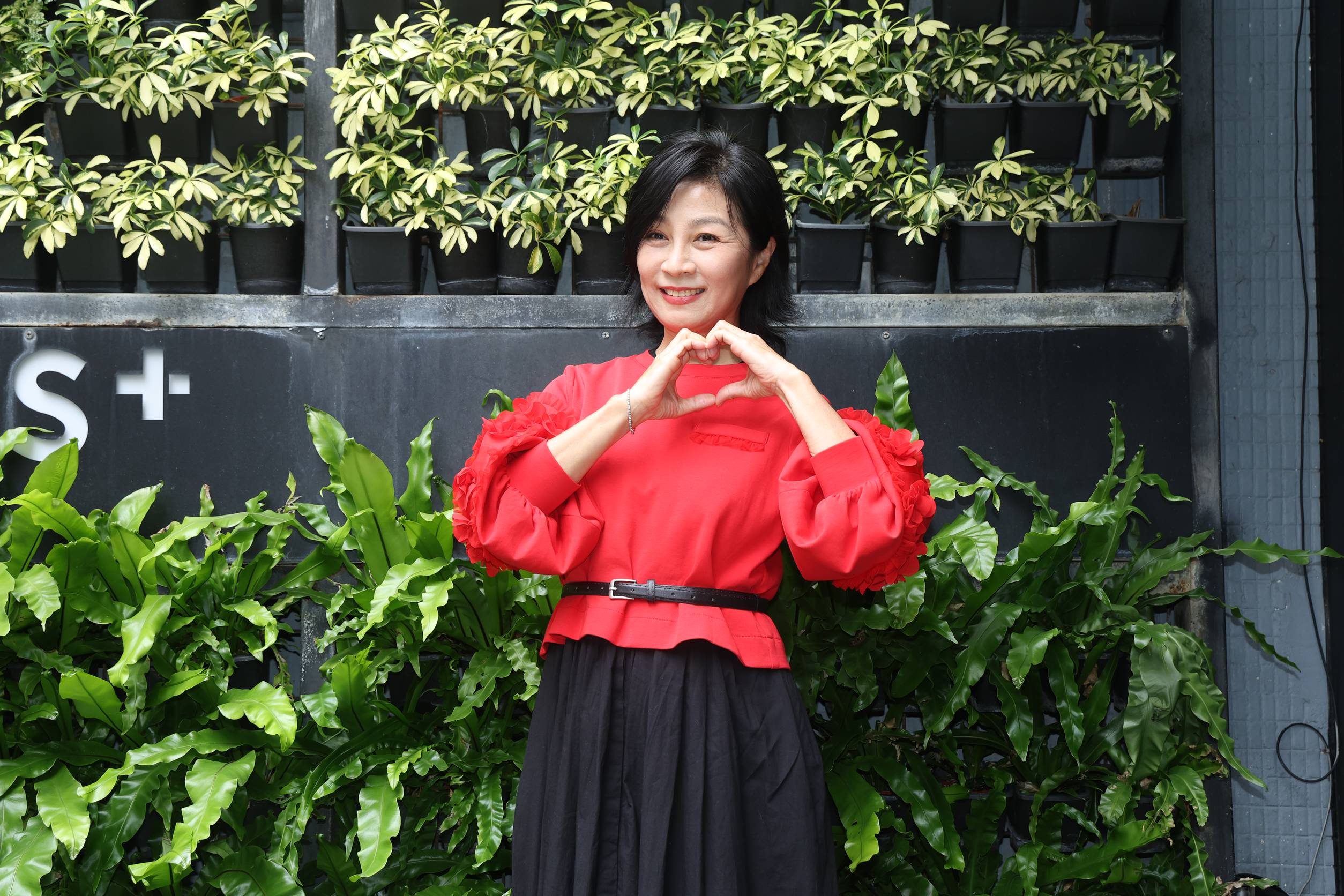 方文琳推掉20場尾牙⋯損失7位數 手術費花了20萬：好險有保險