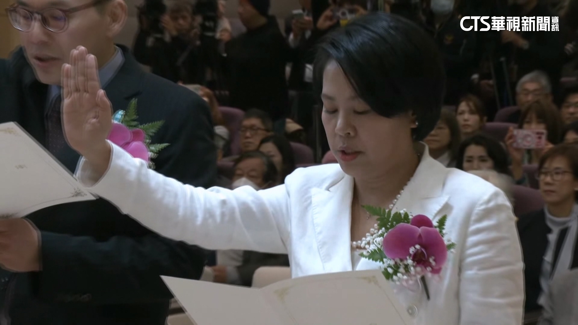 就職白鞋.財產申報鍾情愛馬仕　李貞秀：錢都合法賺來