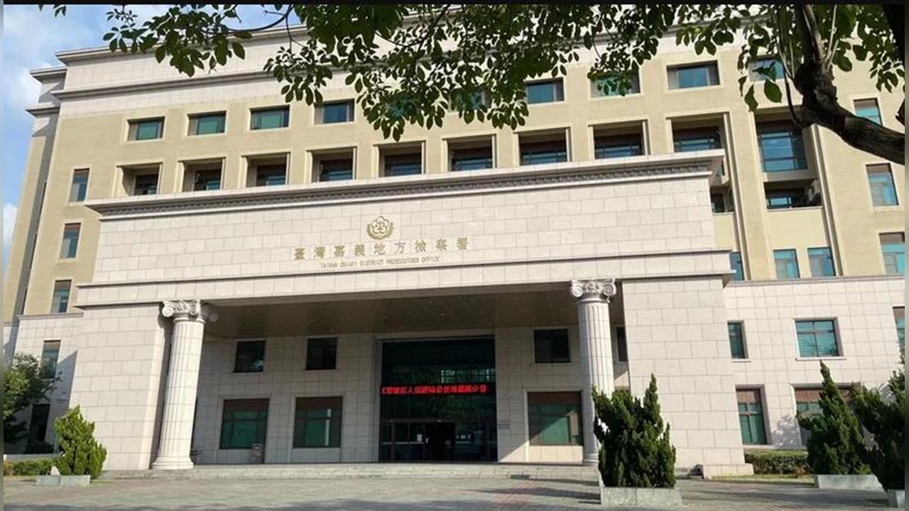 嘉義市爆「隨機砍人」！30歲男子無端持檳榔刀襲擊7旬翁　遭法院裁定收押