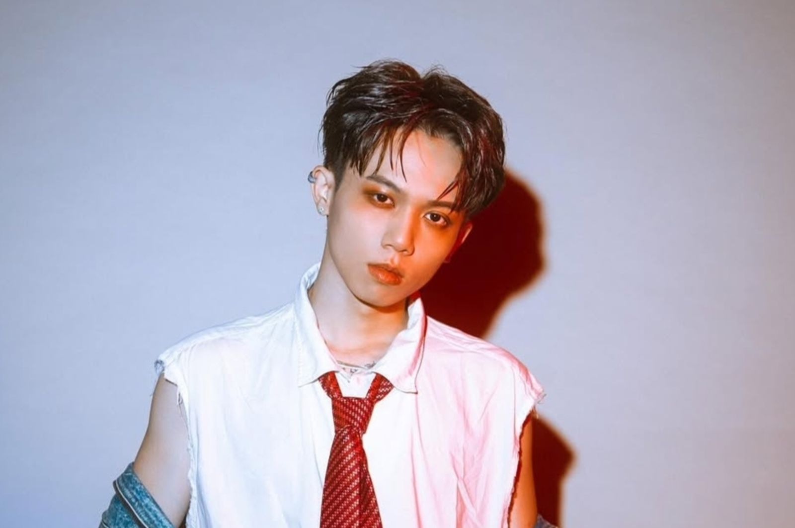 為追夢3度離家出走！嘻哈歌手獲羅志祥提攜　天王暖舉曝光