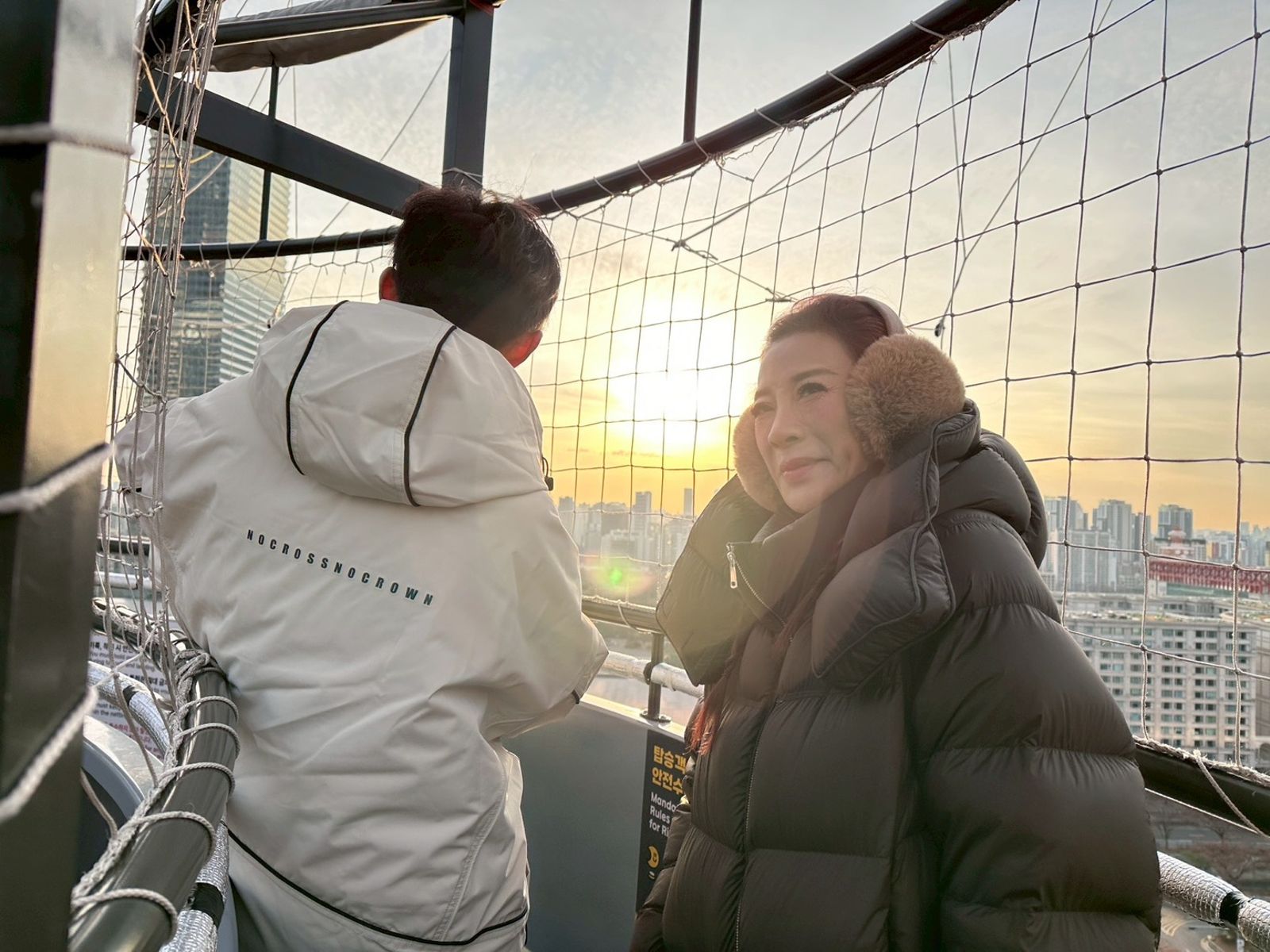 阿翔掏「50克拉鑽戒」高空求婚！楊繡惠心中只有「他」無情拒絕