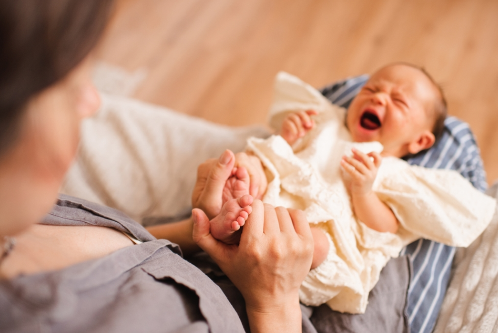 台南6個月大男嬰顱骨骨折、腦萎縮　毒父推託「椅子掉下來」遭起訴