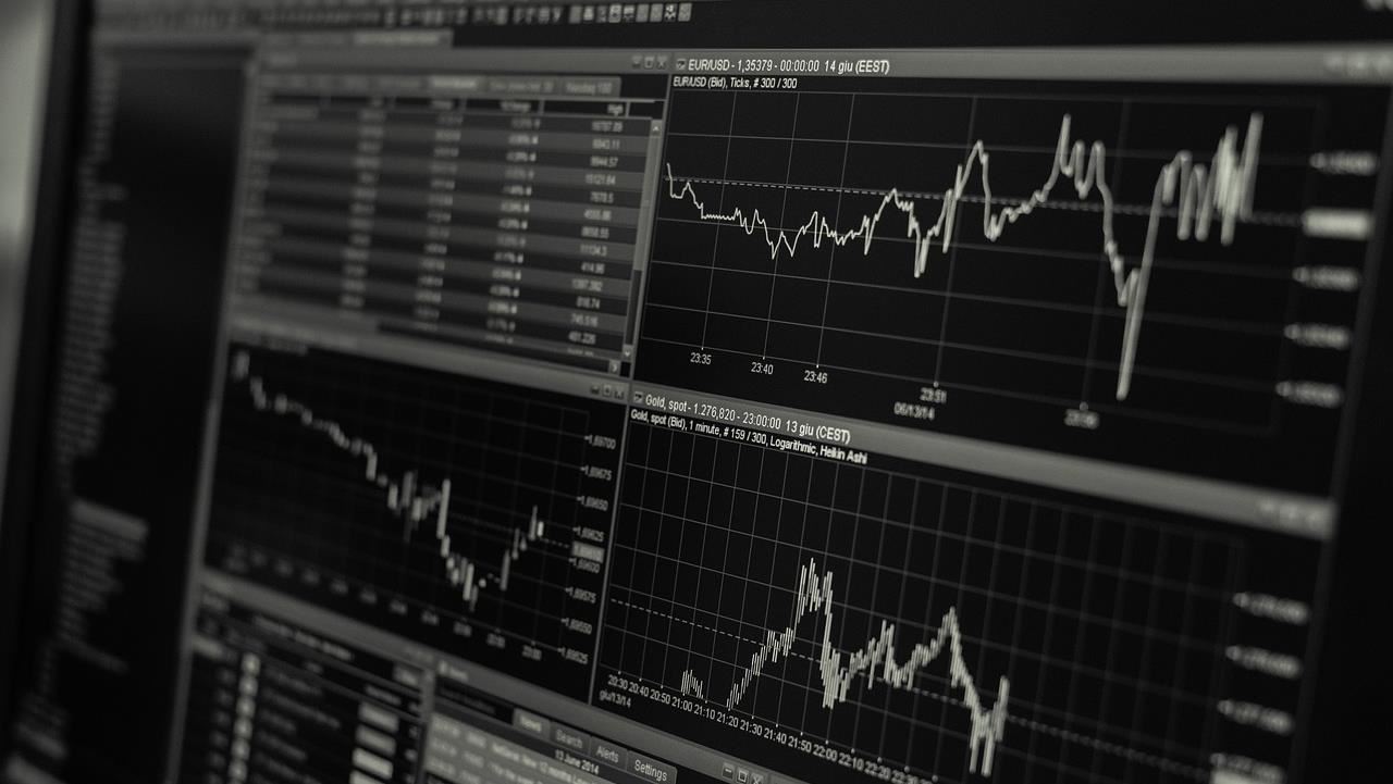 科技循環被AI打掉重練！台股獲利上修20%　真正贏家是它浮出檯面