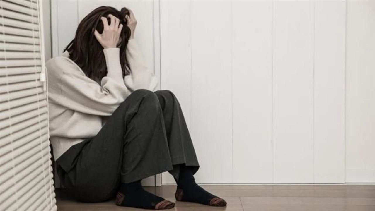 點頭變災難！「口愛片拍攝」卻成表兄弟分享會…連現任也有　她當場崩潰