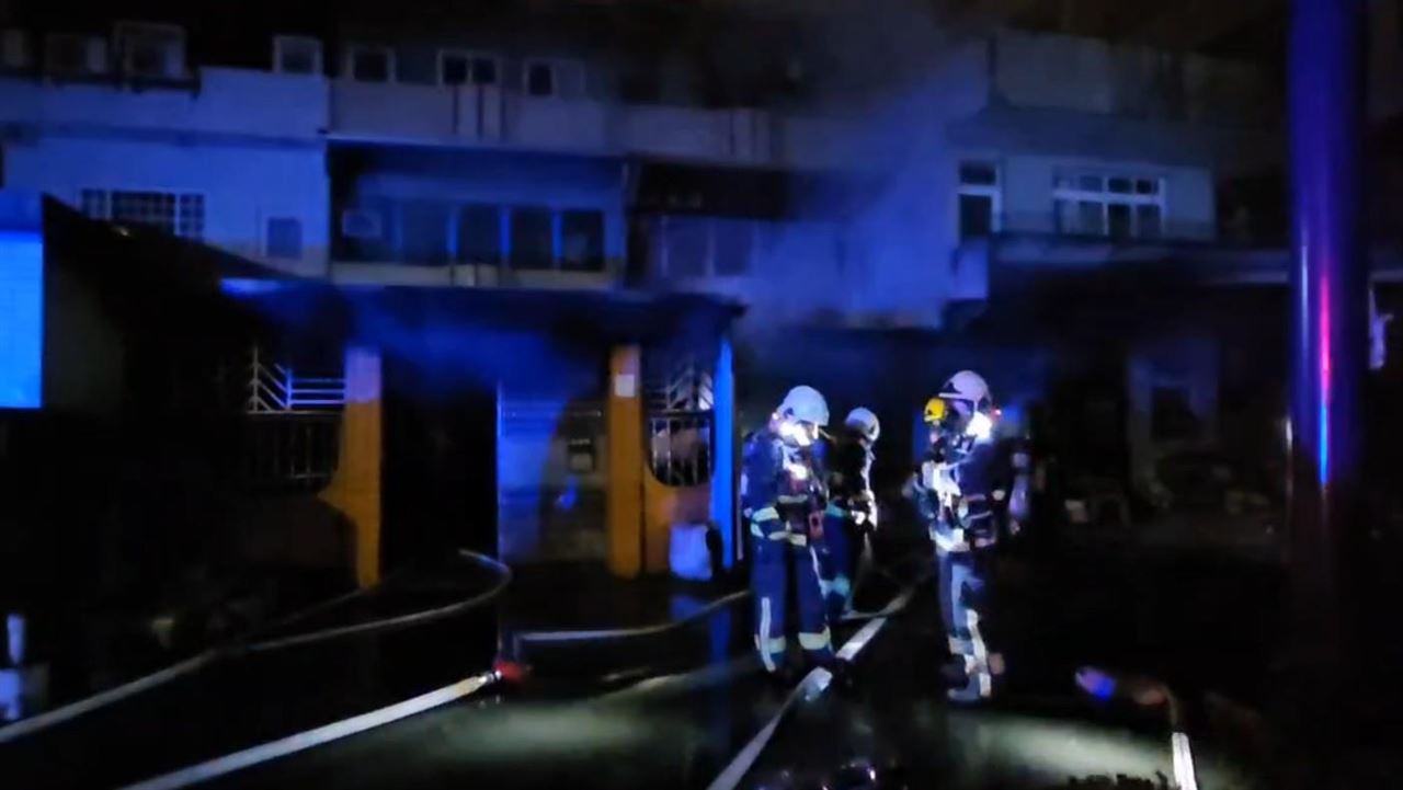 民宅惡火奪2命…死者身分曝！男租客受困3F「全身多處燒焦黑」魂斷火窟