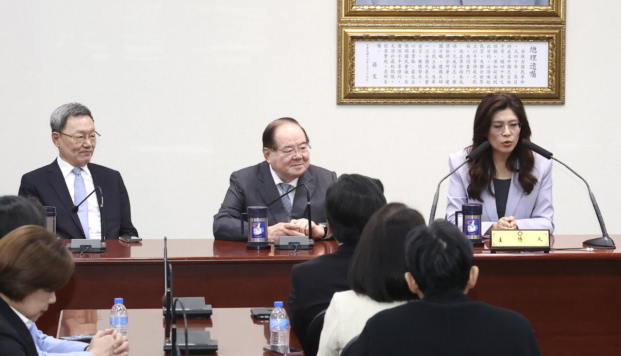 九二共識創始人蘇起 挺鄭麗文打出「和」品牌