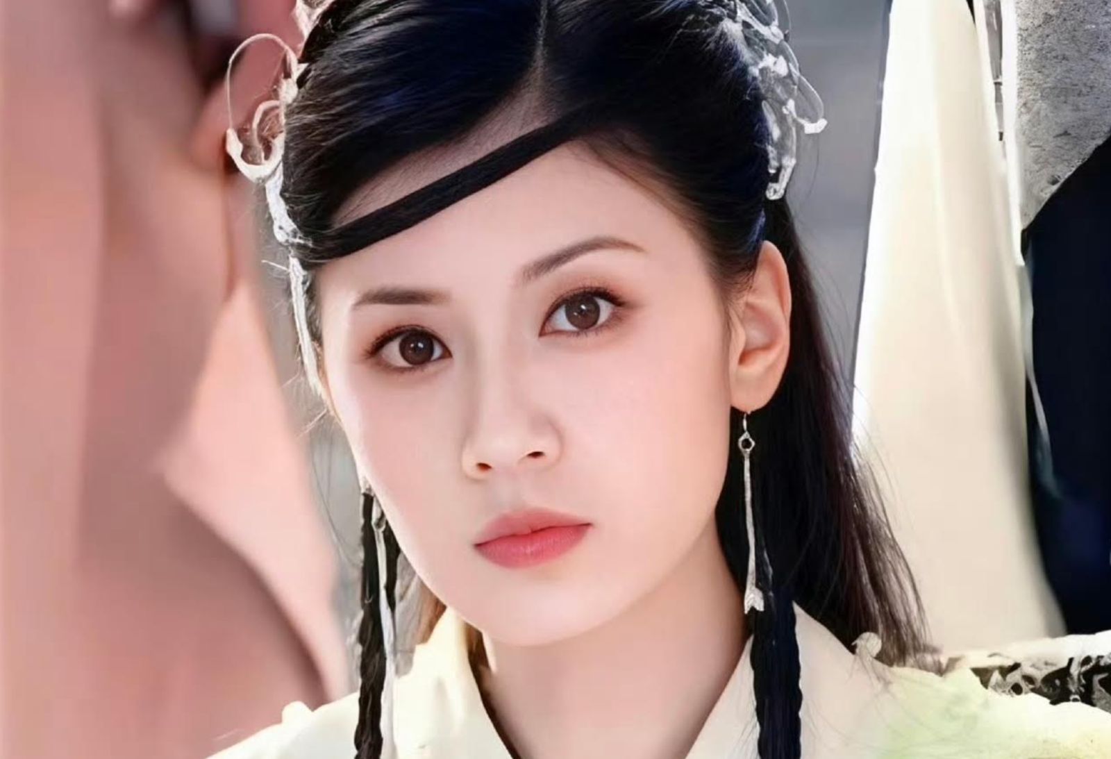 得知「乾爹」吳敦辭世噩耗　賈靜雯哀悼：一切太突然