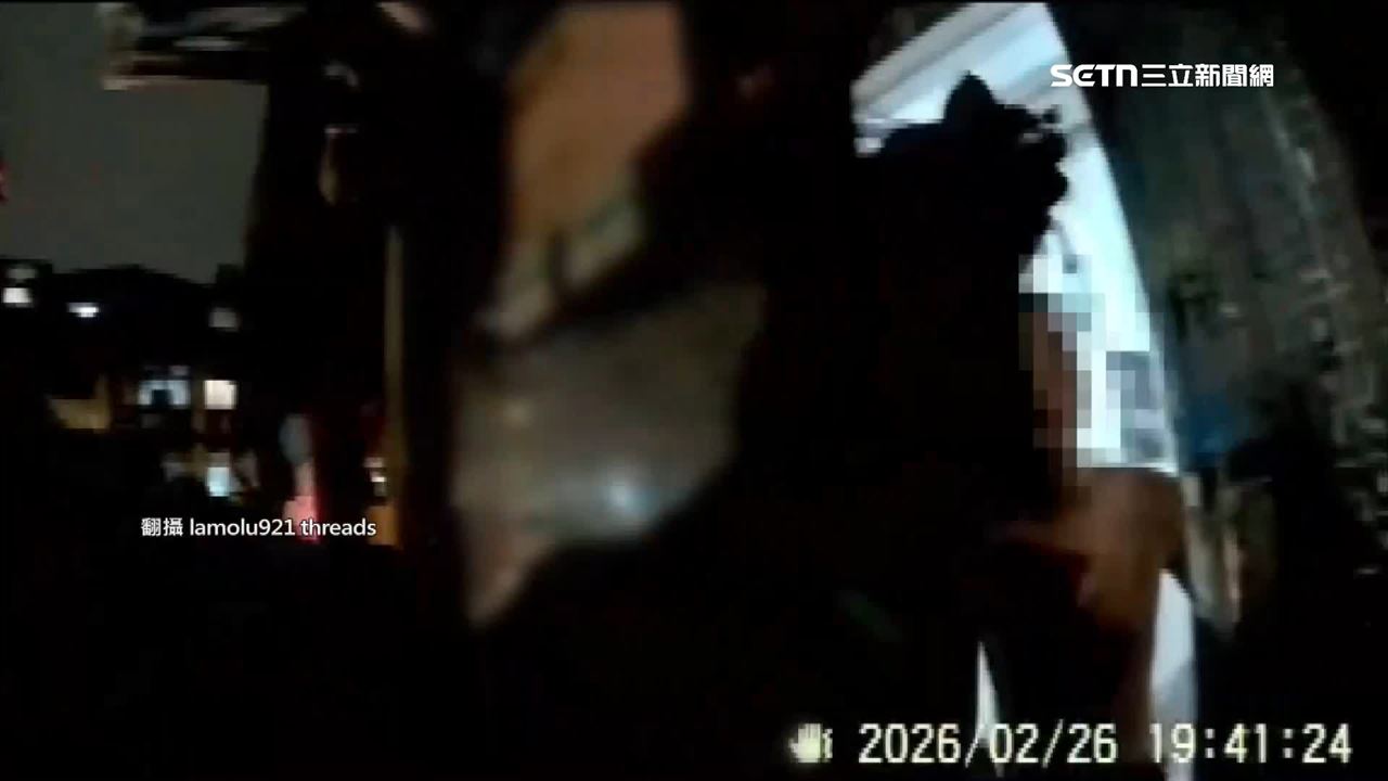 燃燒菸蒂丟進垃圾車　女清潔員「痛罵住戶」網讚爆