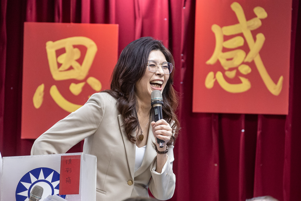 竹縣中市懸而未決 鄭麗文：提名已是「粉紅超跑」速度