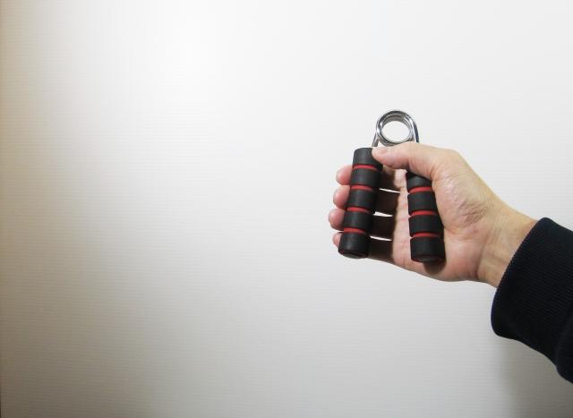 握力每降5公斤失智風險增16%！ 大...