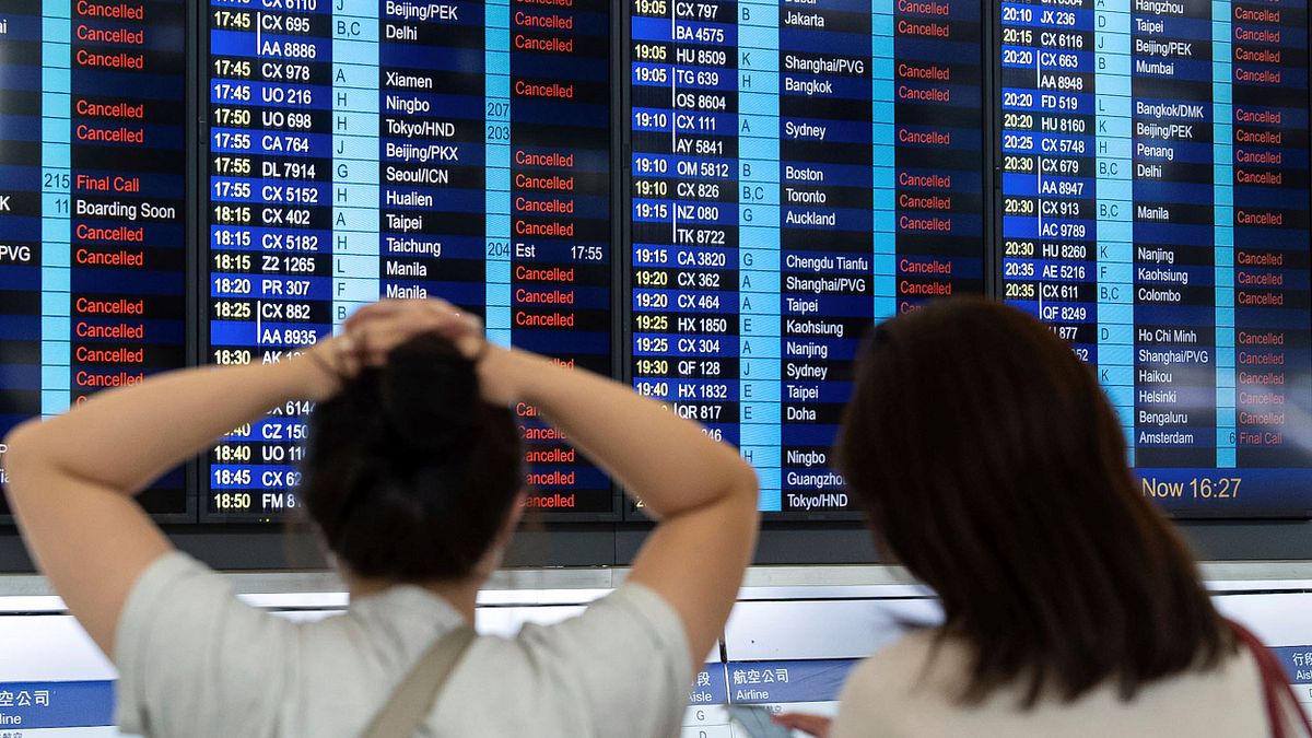 出國旅遊注意！專家示警「這類型充電口」很危險，假官方WIFI連了恐出大事