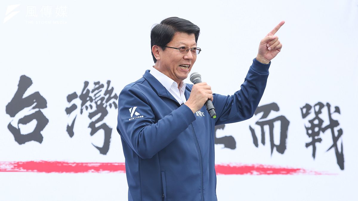 「苗頭不對」快閃先跑？剛上凱道就閃人...