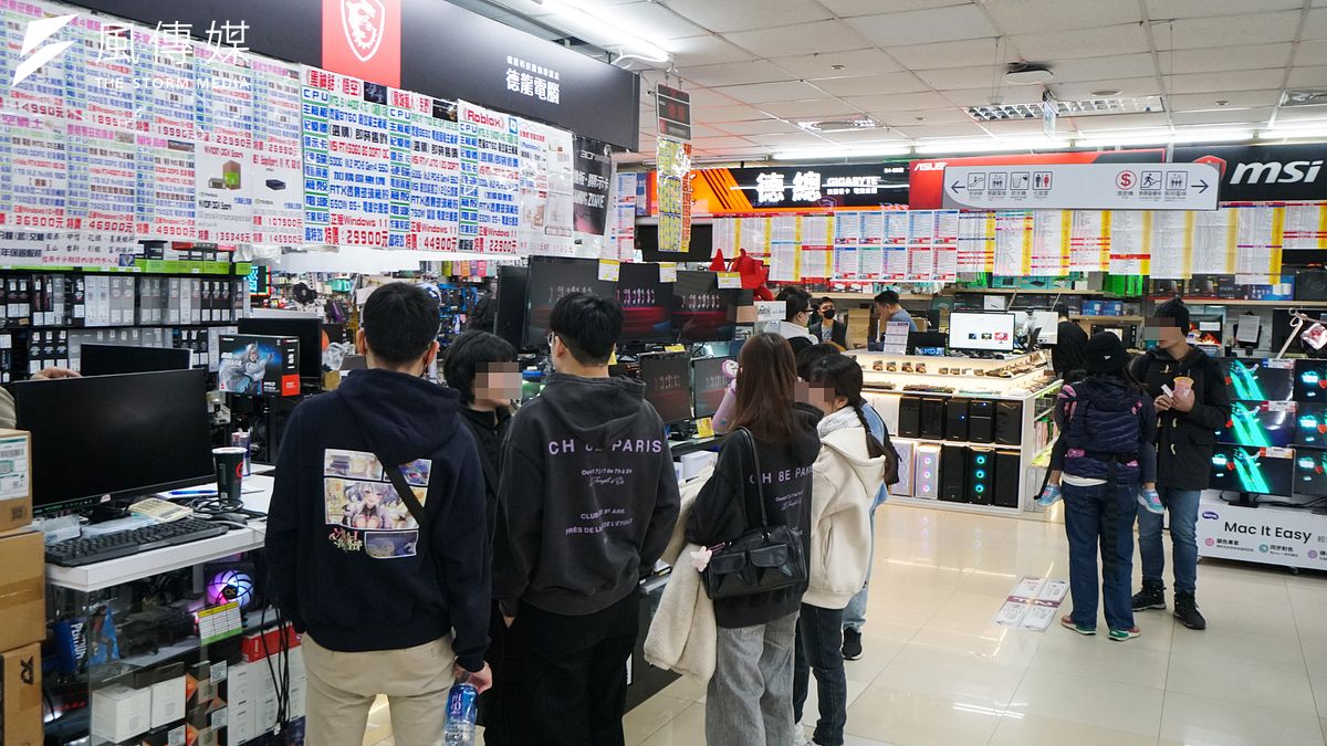 中國囤貨商慌了！​Google新技術引爆記憶體大跳水　華強北滿地庫存哀號：砸手裡了