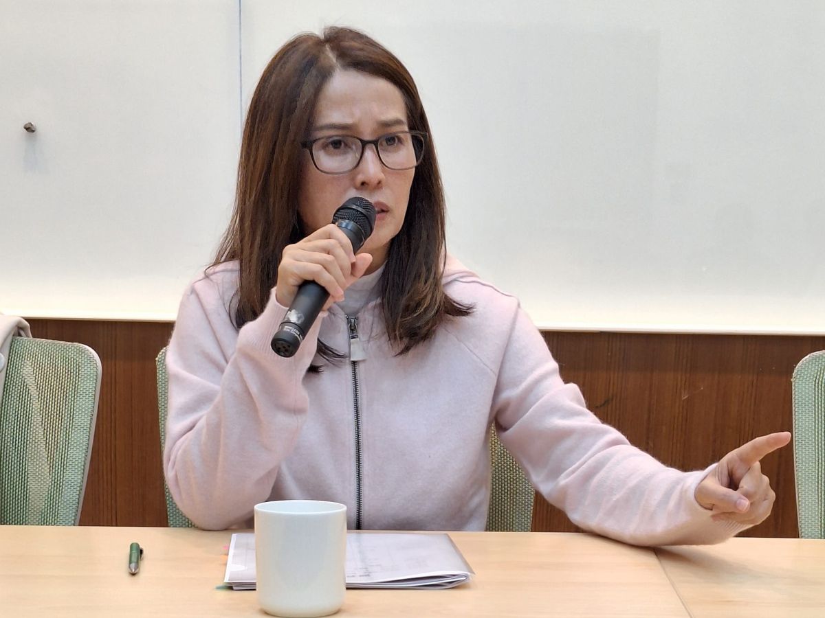 高金素梅凌晨複訊身體不適　北檢諭知限制出境出海擇期訊問