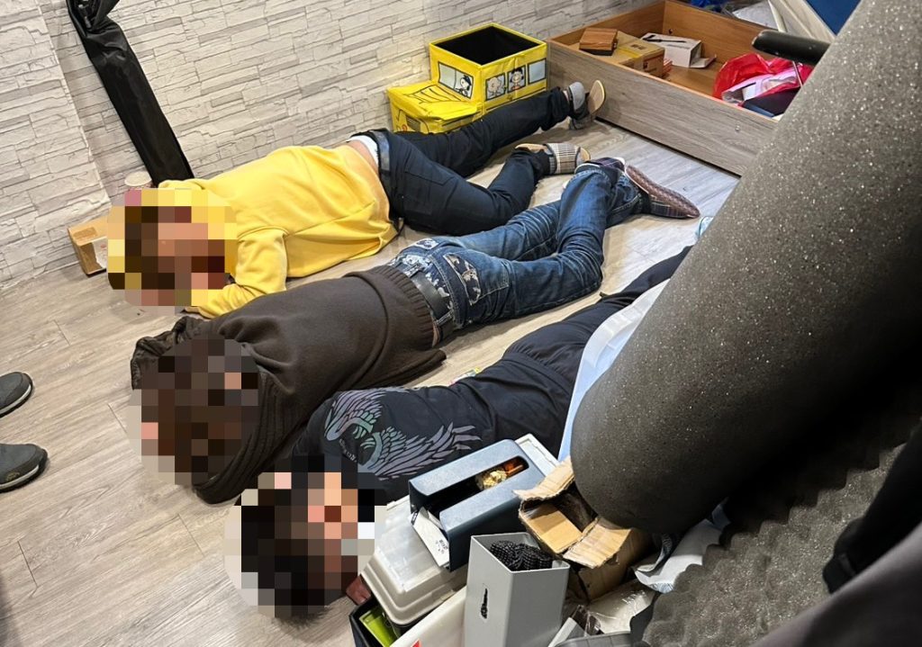 出租套房藏槍毒？警春節前強力掃蕩 展現鐵腕護治安