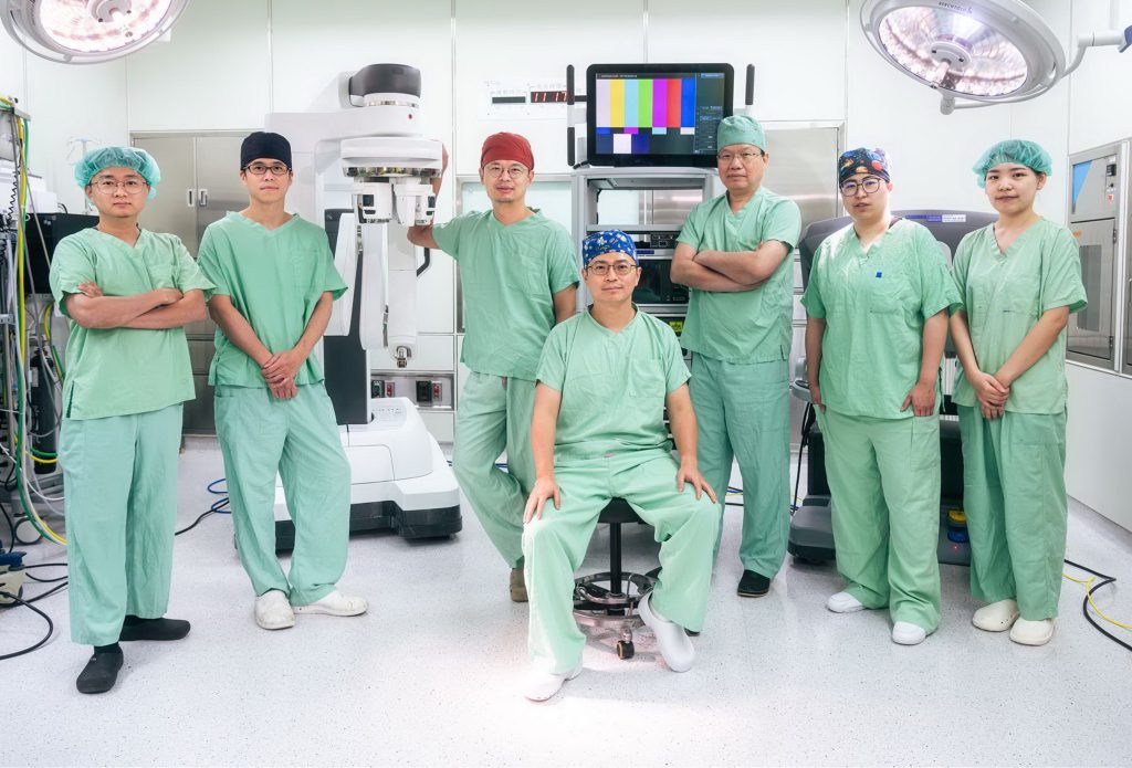 新北首座單孔達文西手臂啟用