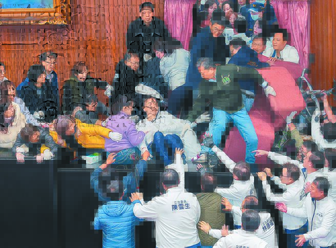 緩刑者可參選 拚本會期三讀