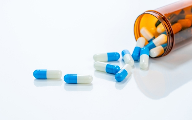 血壓藥掰開對半吃險送命 藥師示警「6種藥物」勿掰碎：反變奪命毒藥