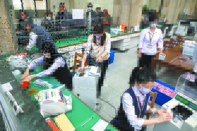 台銀、土銀報考數跌破2千人