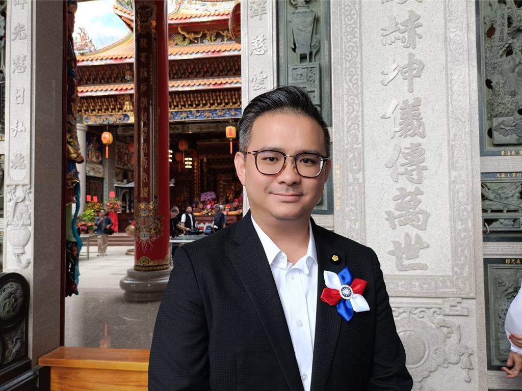 盧秀燕訪美、鄭麗文訪陸 盧子弟兵：分進合擊