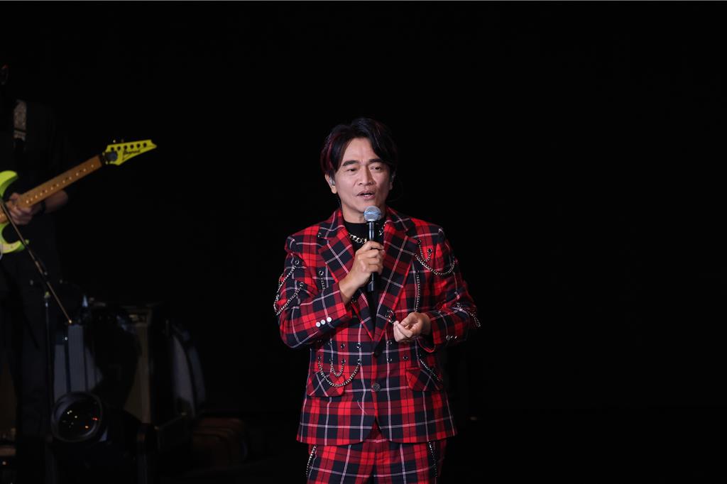 周杰倫送花籃破冰？吳宗憲激動告白「超...