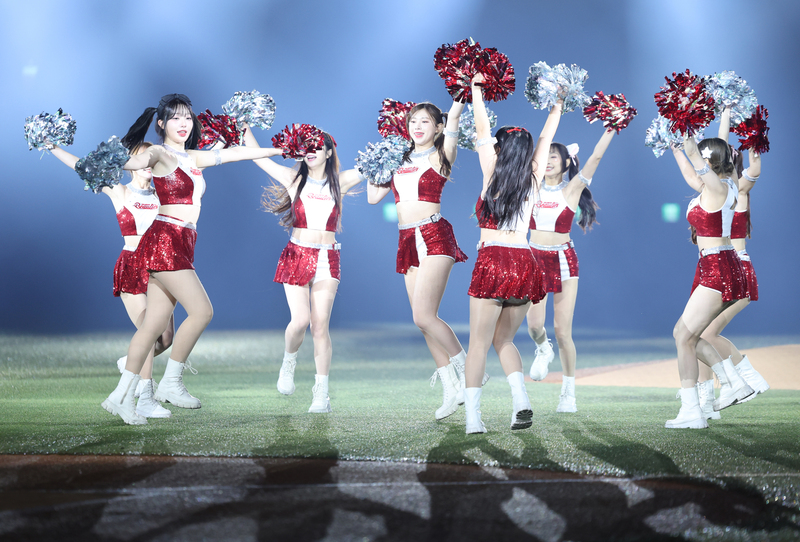 台日棒球國際交流賽　小龍女熱舞開場 (圖)