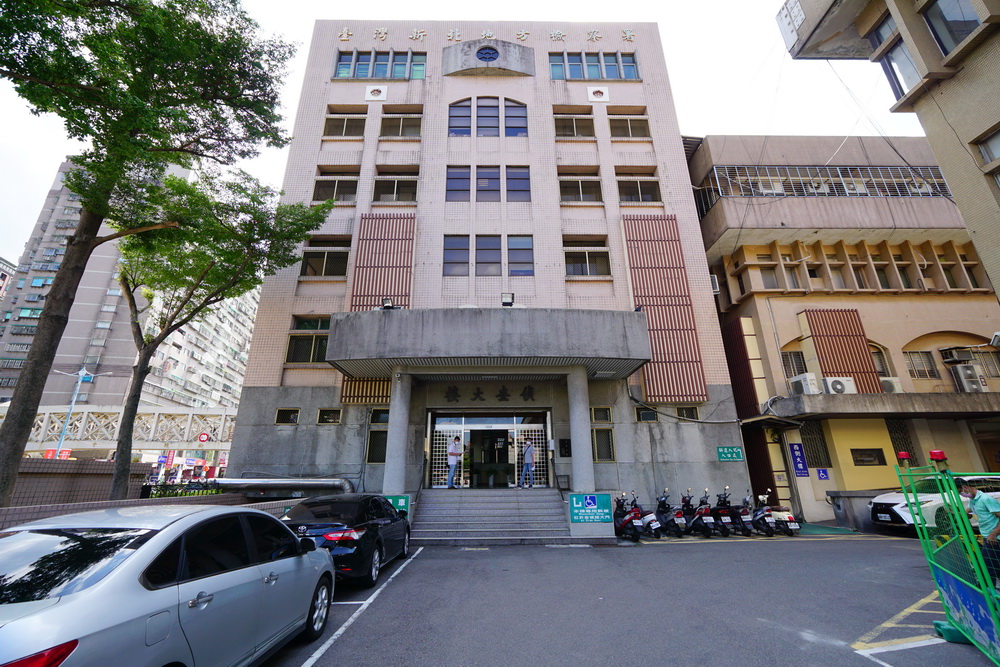 新北檢出手 2拖吊蟑螂羈押禁見