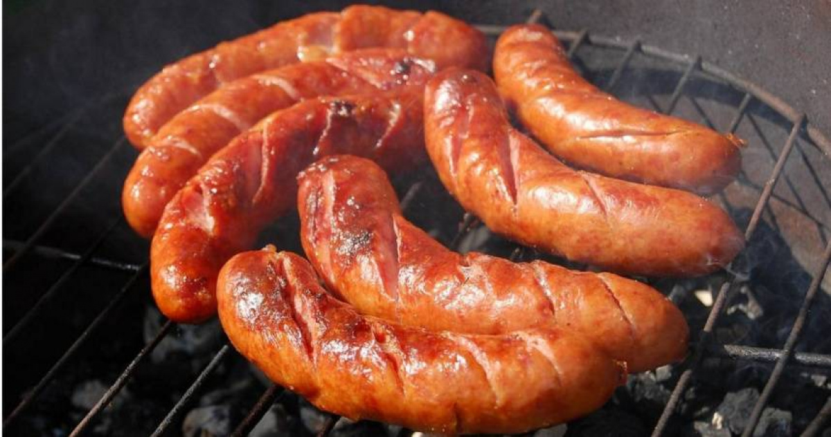 23歲男被發現大腸長腺瘤　醫勸少吃3種常見肉：一級致癌物