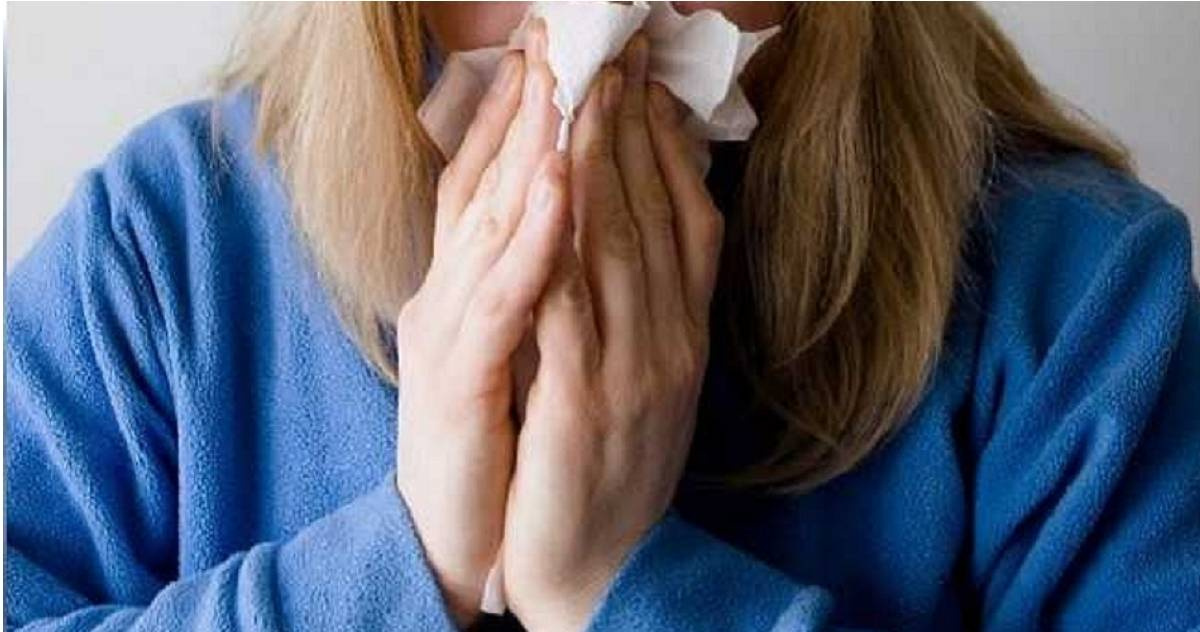 39歲女流鼻水拖20天才就醫　檢查驚見「腦子有洞」！醫示警恐致命