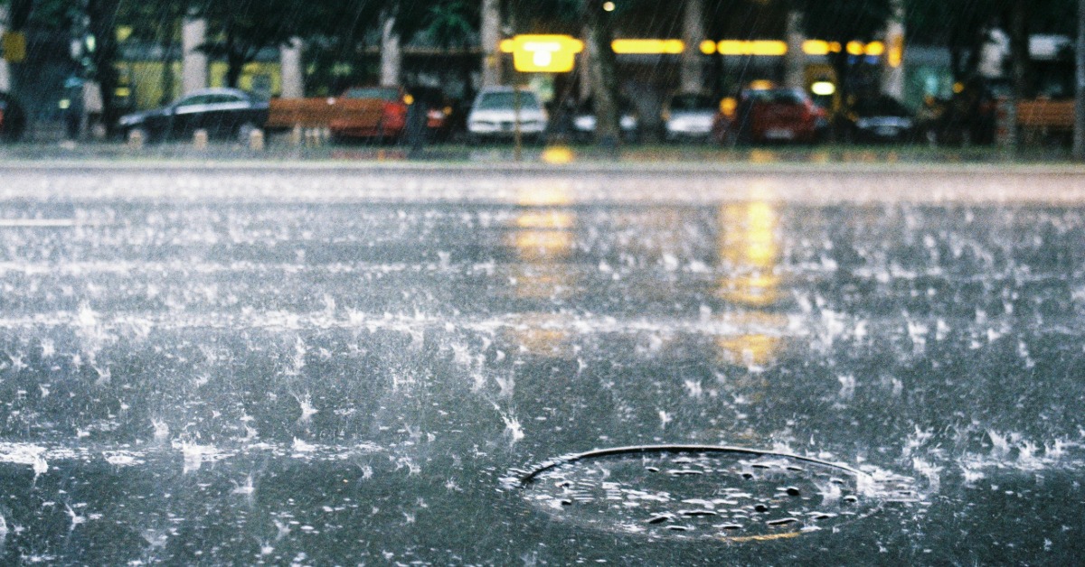 清明雨開轟 下最大時間曝！半個台灣「紫紅一片」