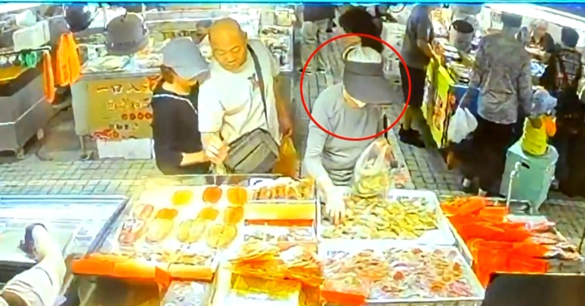 請回來結帳！ 婦趁攤販忙碌提走上萬海鮮