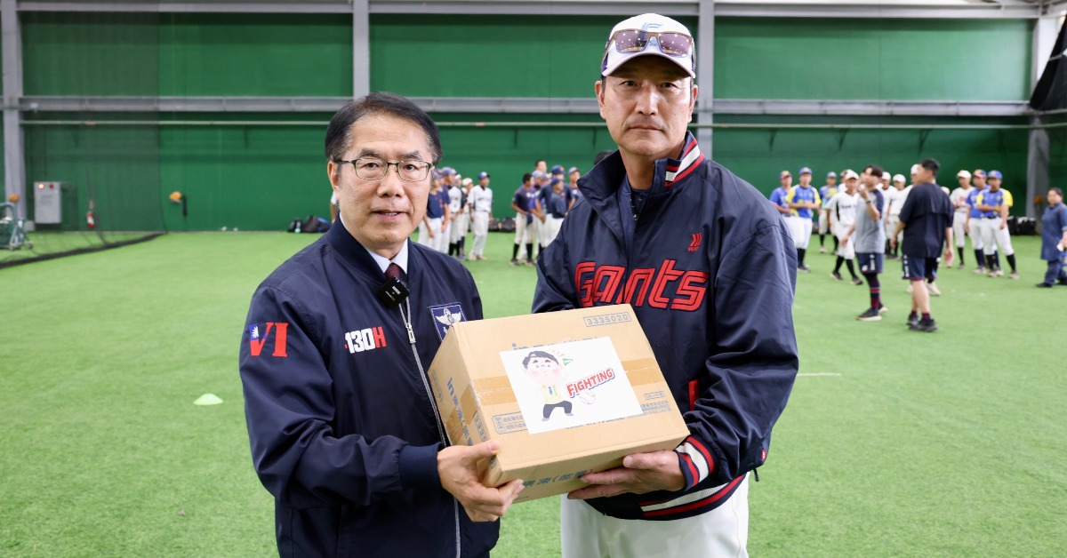 棒球／韓職冠軍隊來了！樂天巨人台南亞太春訓 指導小球員