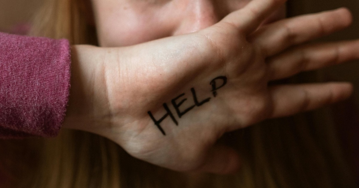 趁兒入獄服刑！惡公公對媳婦伸狼爪 還讓她懷孕