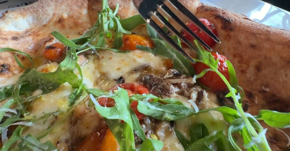 獨家／都說獲獎！名店黃檸檬沙丁魚披薩鬧雙包