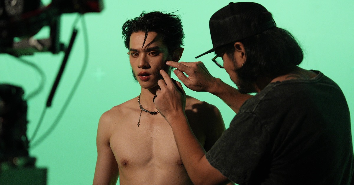 「最帥法師」狂脫！Keng化身韓國巨星 瘋傳：一半時間都半裸