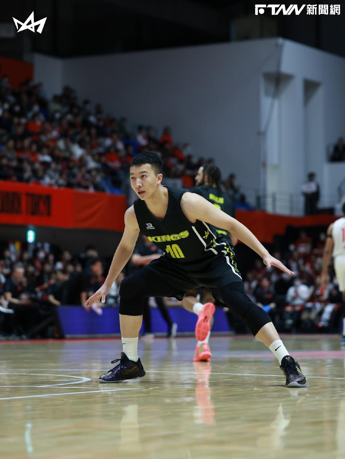 TPBL／新北國王封關戰出意外！簡祐哲臉遭擊中送醫　主帥曝傷勢：鼻樑應該斷了