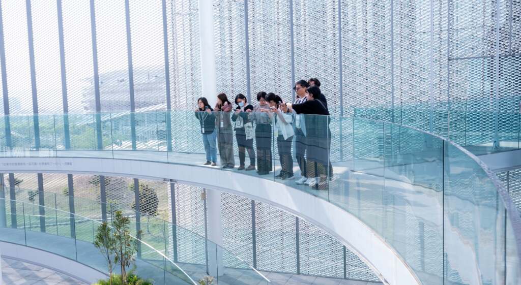 綠美圖轉化「可閱讀的關卡」　《漫遊者》開啟數位解謎新體驗