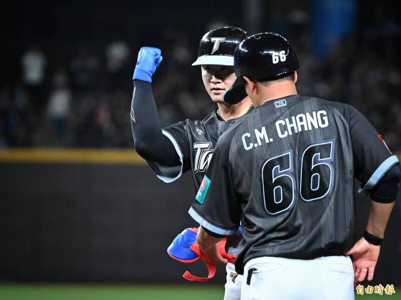 經典賽》台灣鐵捕記錯出局數日媒抓包 台灣隊教頭怎麼看？