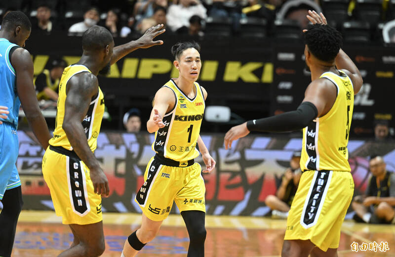 東超》感謝東京電擊！他們贏球讓新北國王晉級季後賽還創下一紀錄