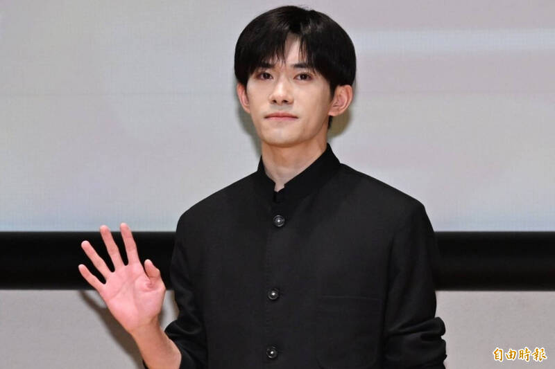 臉和聲音被AI偷盜拍劇還賺7500萬流量 易烊千璽怒喊告