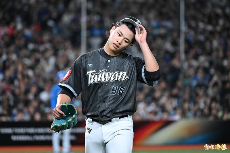 經典賽》孫易磊強襲球退場 新庄擔心、曾總透露最新狀況