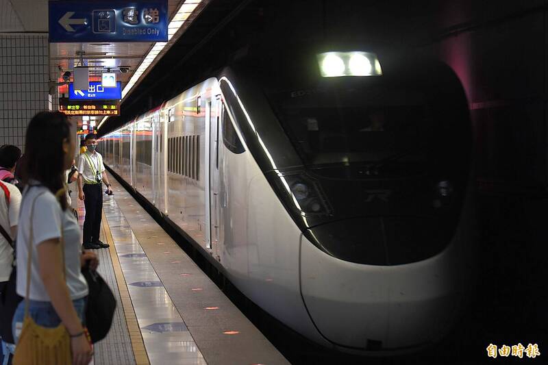 台鐵勞動節連假賣出9萬655張訂票 ...