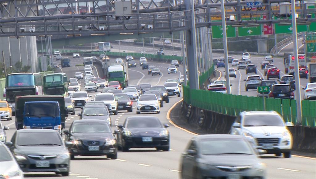 清明連假第三日車潮爆發 公路局點「17易壅塞路段」快避開