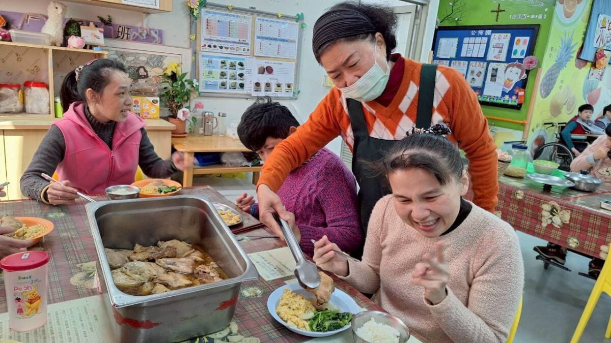 從受助到自立 頂新和德2026食公益...