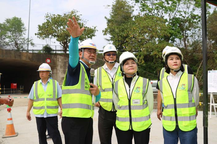 張麗善縣長關心國3古坑側車道工程進度 期116年6月順利完工