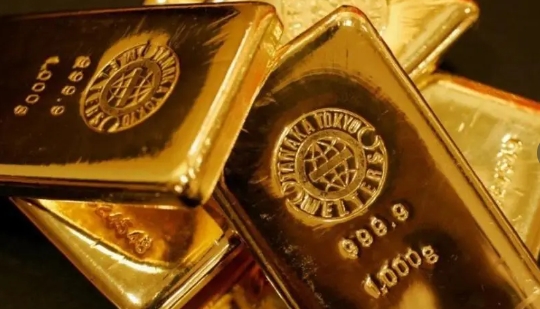 金銀聯手反攻！黃金站回5,000美元大關、白銀漲破80美元 專家：今晚觀察3重要指標