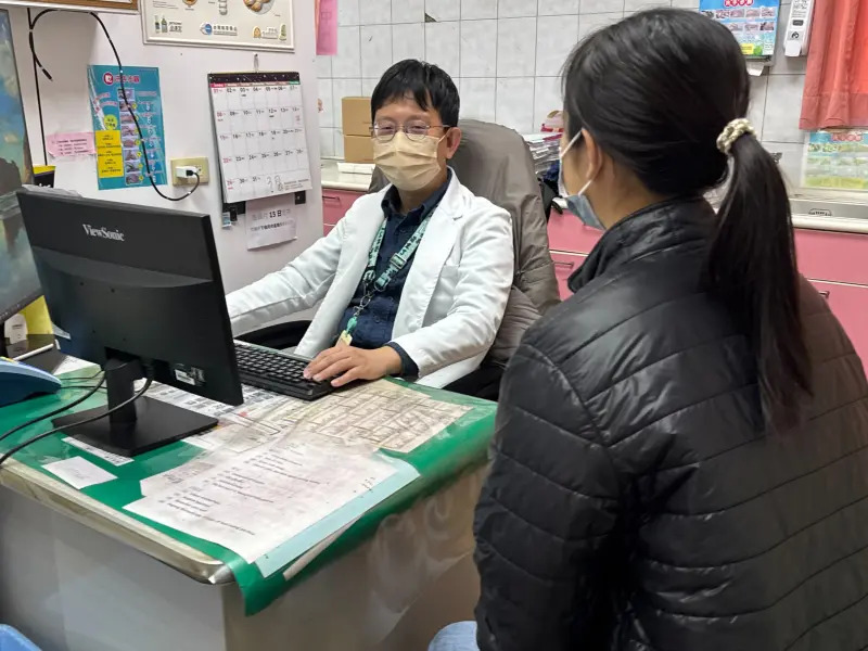 換季咳不停別當感冒　醫：氣喘停藥最危險