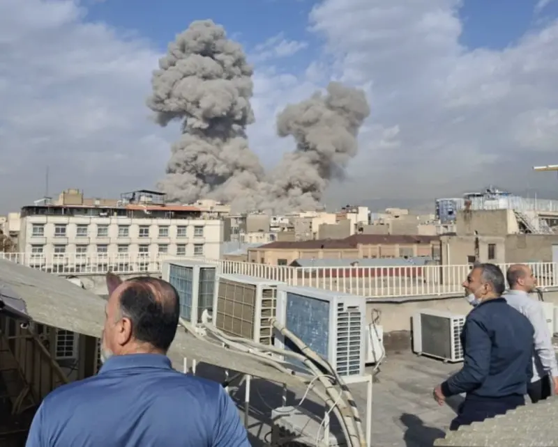 美以開戰欲拉下伊朗　軍事行動恐致區域失控