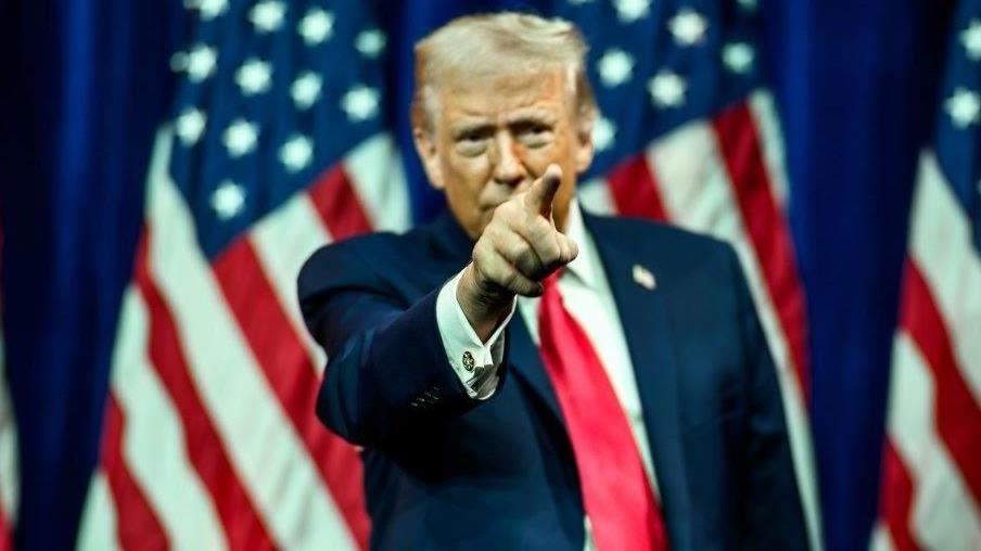 川普警告炸毀伊朗發電廠！4大指數漲跌互見　費半跌315點、道瓊小漲