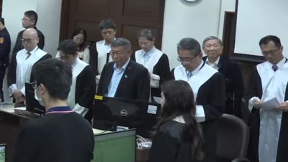 柯文哲聽到17年「瞬間表情」畫面曝光...